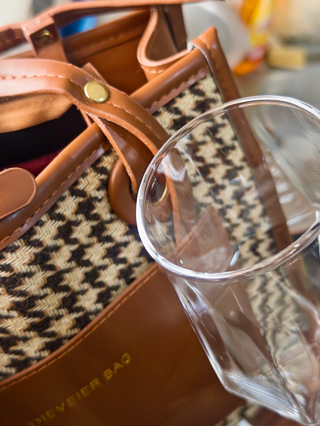 Dieveier Shoulder Bag